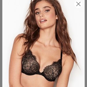 Victoria’s Secret add 2 cups push-up bra